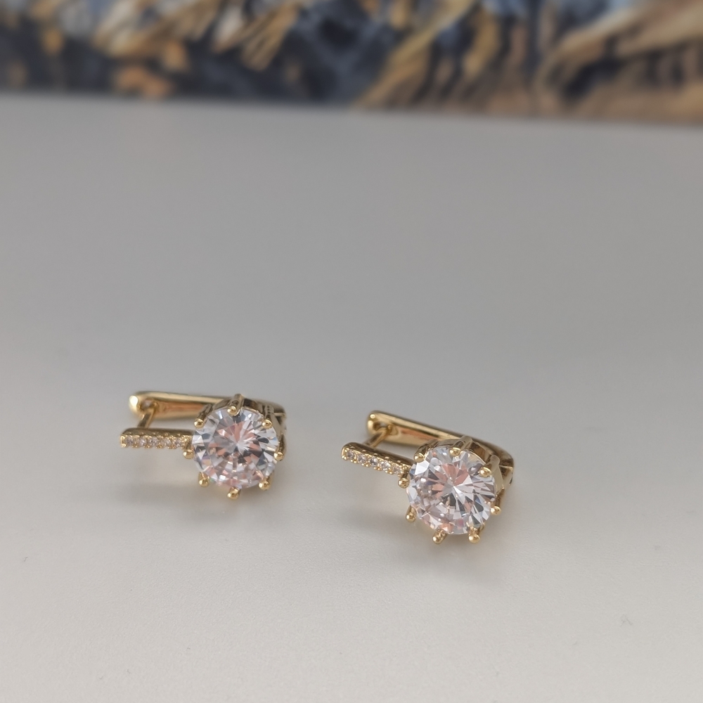 14K Elegant Gold Plated Earrings - Picture 2 of 3